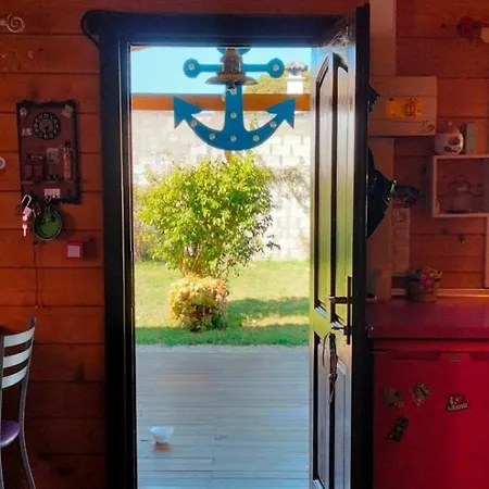 Casa De Madera Piscina En Roche Сasa de vacaciones *