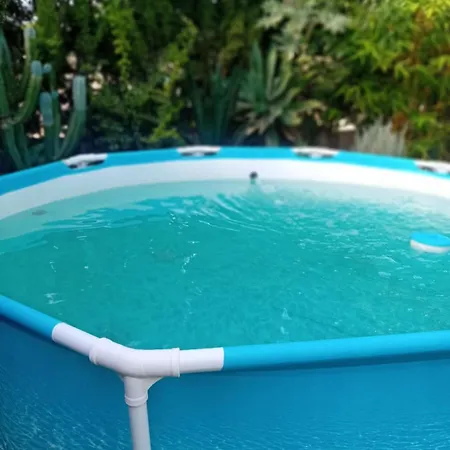 Сasa de vacaciones Casa De Madera Piscina En Roche